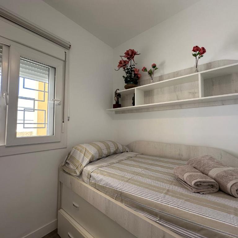 A1 - Apartamento en La Carihuela, 2 dormitorios, Wifi, a 100 metros de la playa - Apartment - 26