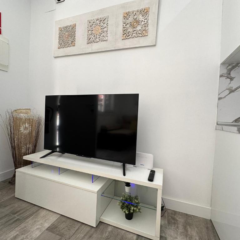 A1 - Apartamento en La Carihuela, 2 dormitorios, Wifi, a 100 metros de la playa - Apartment - 29