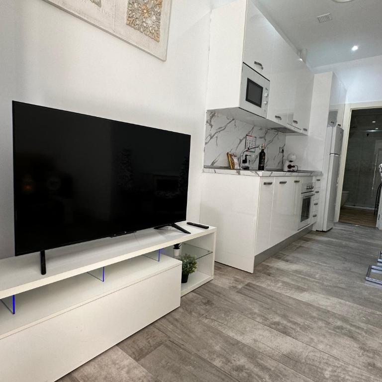 A1 - Apartamento en La Carihuela, 2 dormitorios, Wifi, a 100 metros de la playa - Apartment - 30