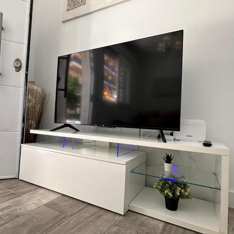 A1 - Apartamento en La Carihuela, 2 dormitorios, Wifi, a 100 metros de la playa - Apartment - 36