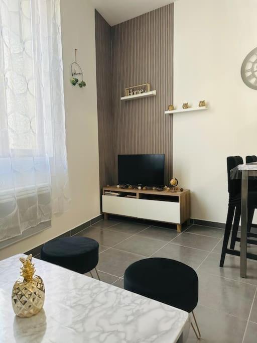 Le petit Narbonnais à 4min à pied de la gare - One-Bedroom Apartment - 1
