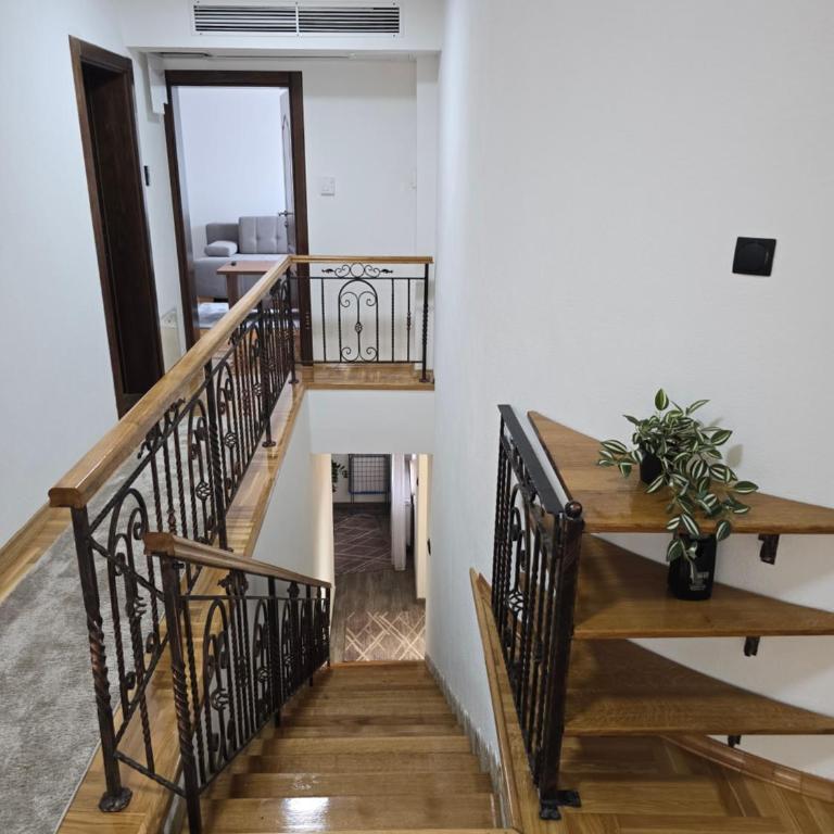 Apartmani Zlatna Kruna - Apartman - 1