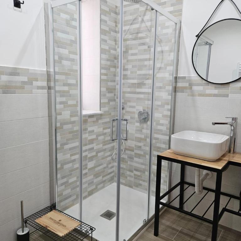 Porta D ossuna comfort apartments - Quadruple Room with Terrace - 33