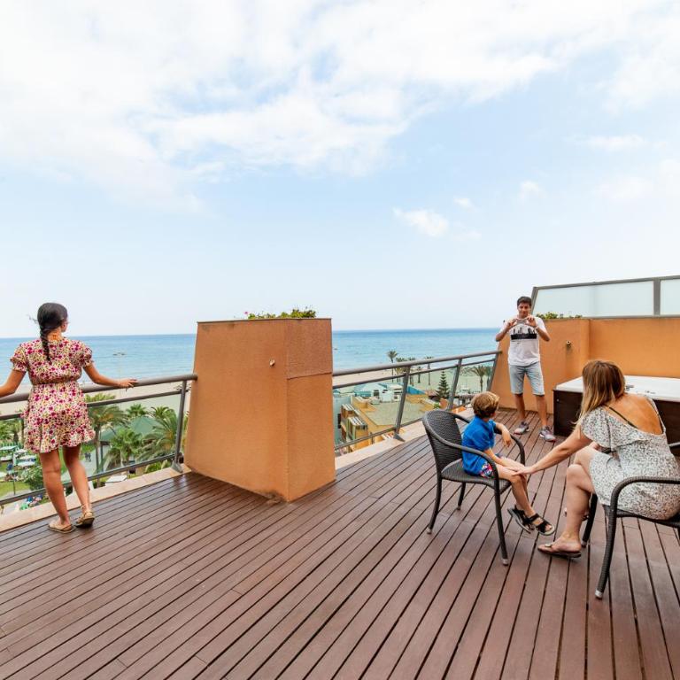 Protur Roquetas Hotel & Spa - Superior Suite with Sea View - 9