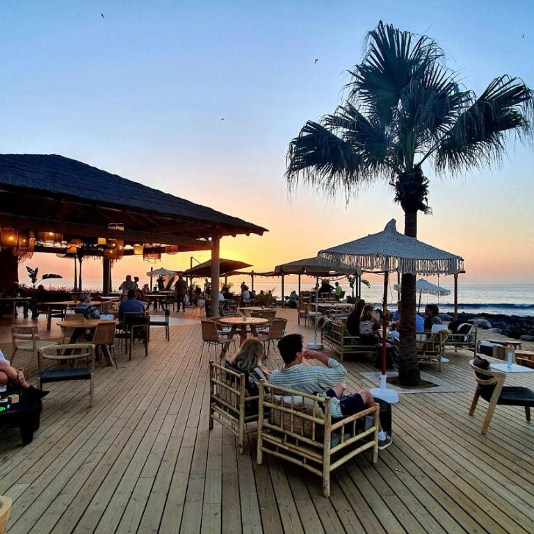 Garden Serenity Retreat And Workspace With Heated Pools And Gym - Apartamento de 2 dormitorios - 40
