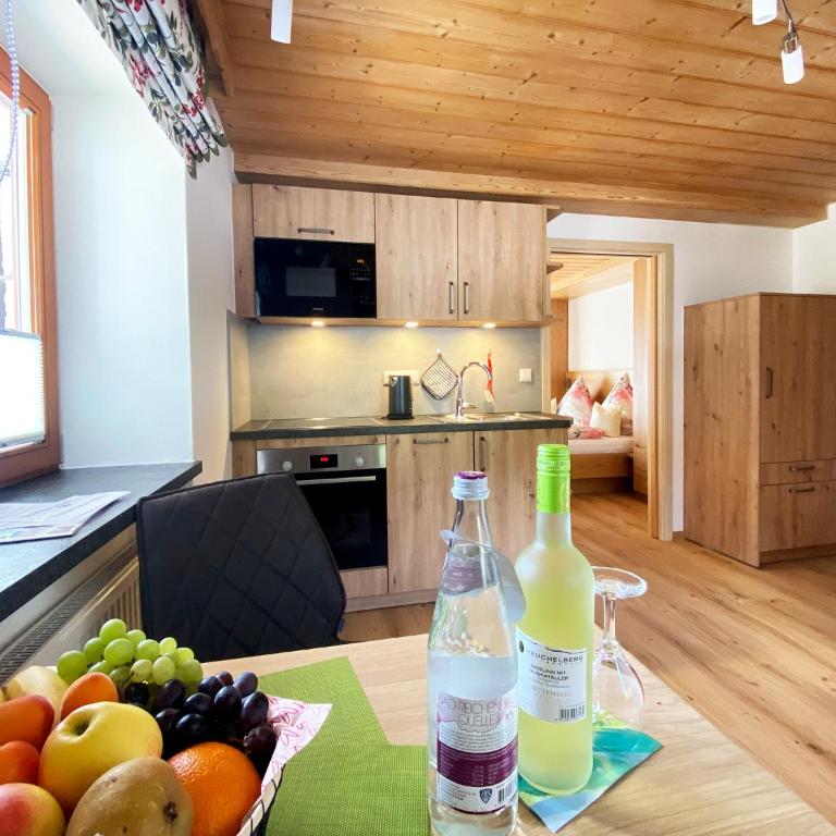 Landhaus Heisenbauer - Apartment mit 1 Schlafzimmer und Terrasse - 6