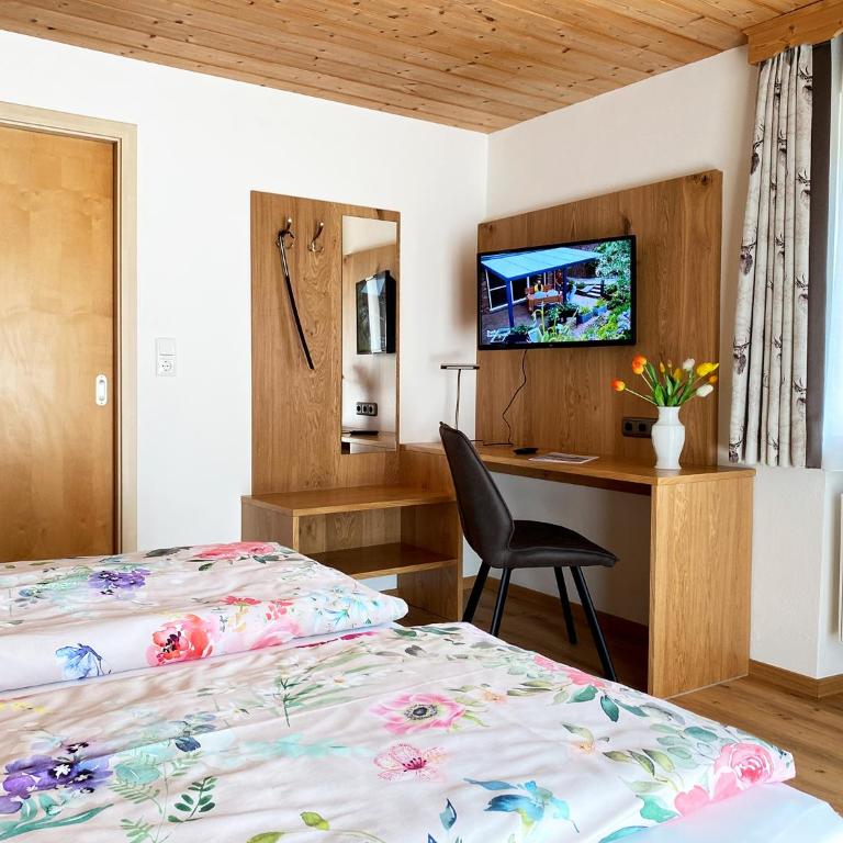 Landhaus Heisenbauer - Apartment mit 1 Schlafzimmer und Terrasse - 1