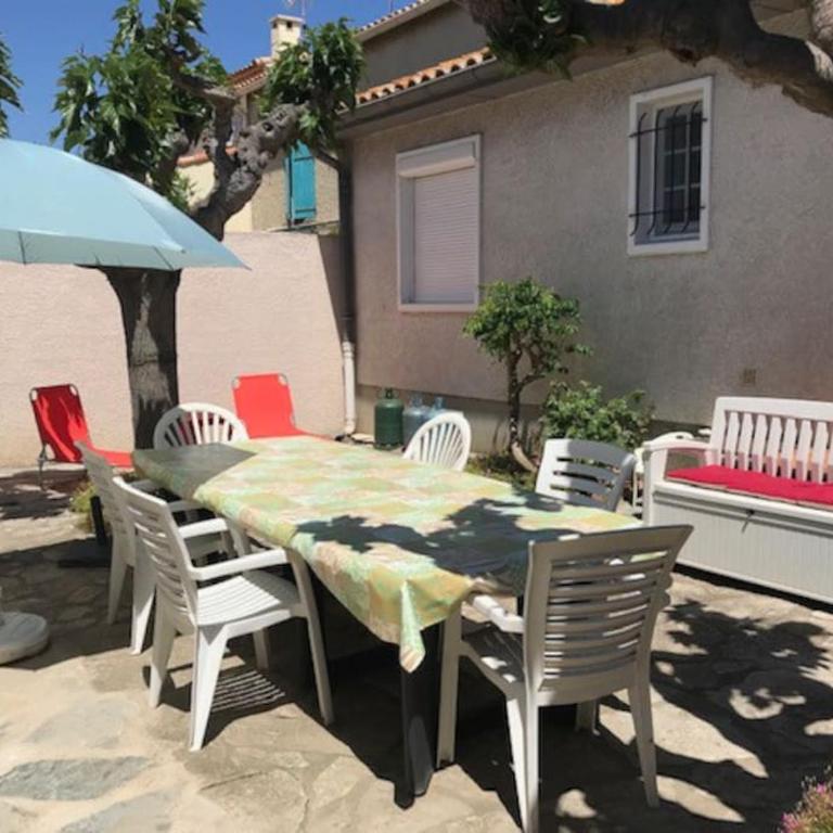 AGENCE JF IMMO -Villla plain pied climatisée spacieuse 6 pers proche des plages - V0303 - Villa 2 Chambres - 9