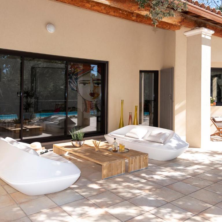Maison atypique en Provence chez Brigitte - Villa avec Piscine Privée - 3