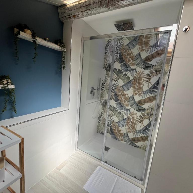 Samuele s home - Two-Bedroom House - 28