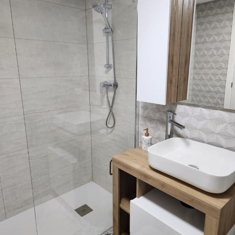 ÁTICO DUPLEX ESPECTACULAR MARMOLADO con PISCINA PRIVADA! - Apartamento de 2 dormitorios - 37
