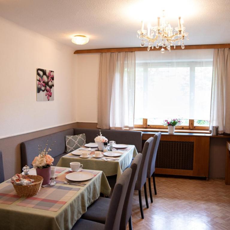 Haus Maria - Budget Doppelzimmer mit Gemeinschaftsbad - 8