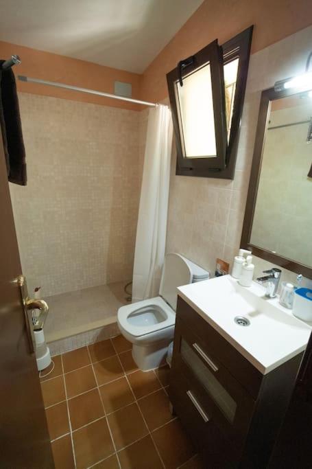 Cal Melu - Four-Bedroom House - 34