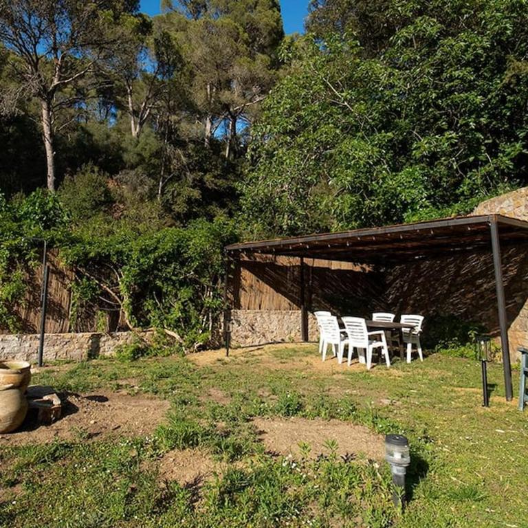 Cal Melu - Four-Bedroom House - 46