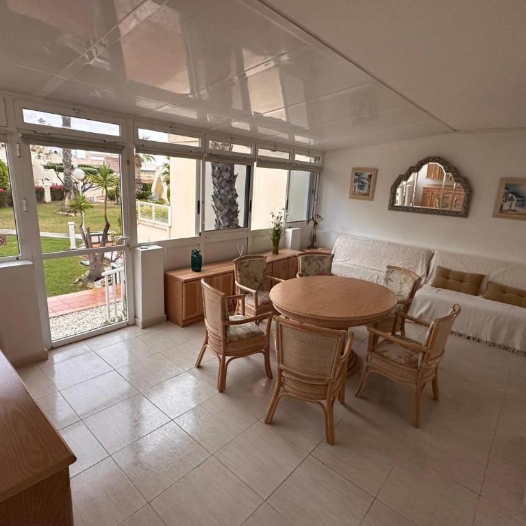 Residencial cerca del centro comercial la Zenia AQ-119 ELVIRA HOME - Apartamento de 2 dormitorios - 2