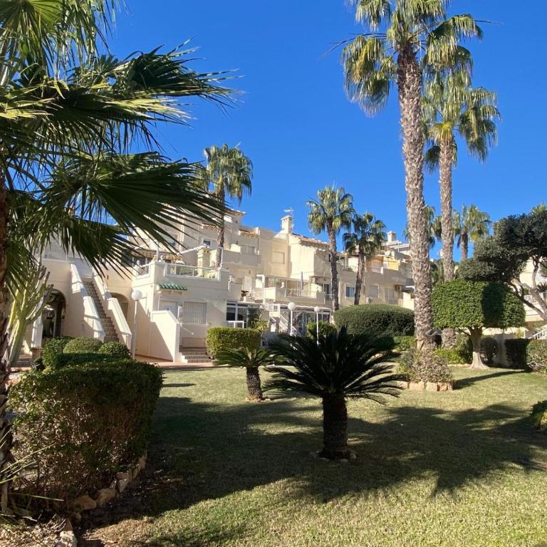 Residencial cerca del centro comercial la Zenia AQ-119 ELVIRA HOME - Apartamento de 2 dormitorios - 8