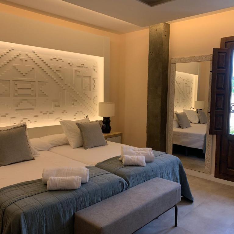 Hotel Hacienda del Cardenal - Habitación Deluxe - 5