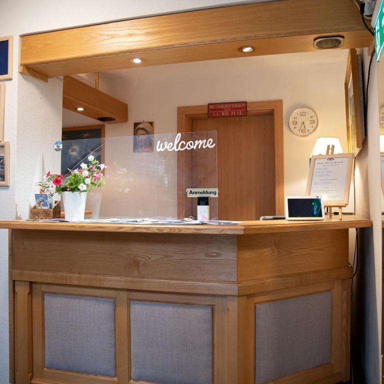 Haus Maria - Doppelzimmer mit Terrasse - 2