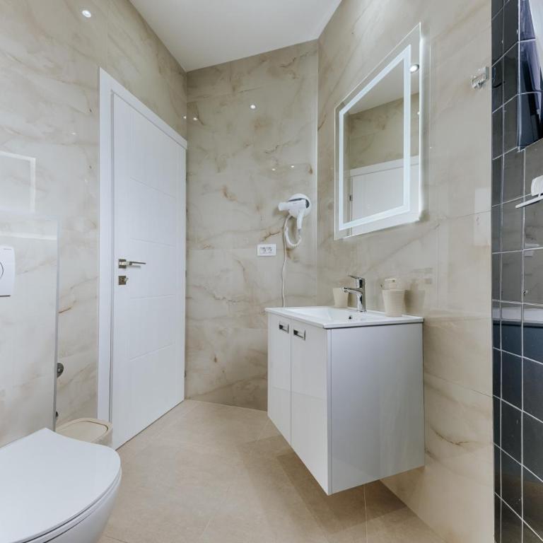 Lux DAM Apartments - Penthaus Apartman - 6