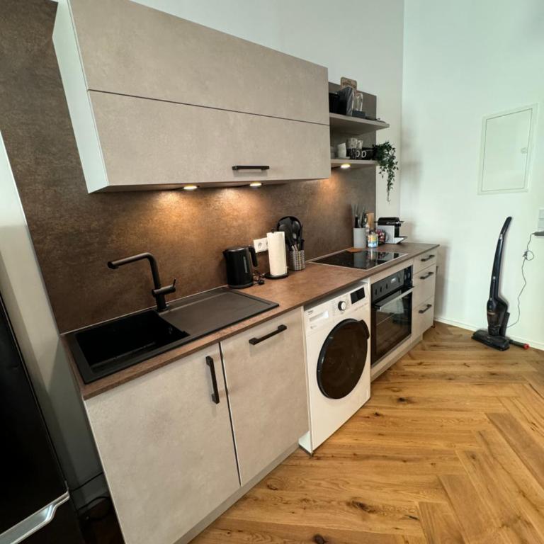 Industrial Apartment Schlossberg - Deluxe Studio - 4
