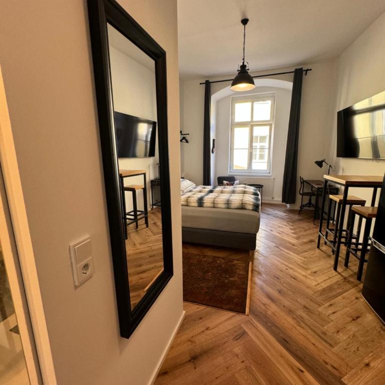 Industrial Apartment Schlossberg - Deluxe Studio - 9