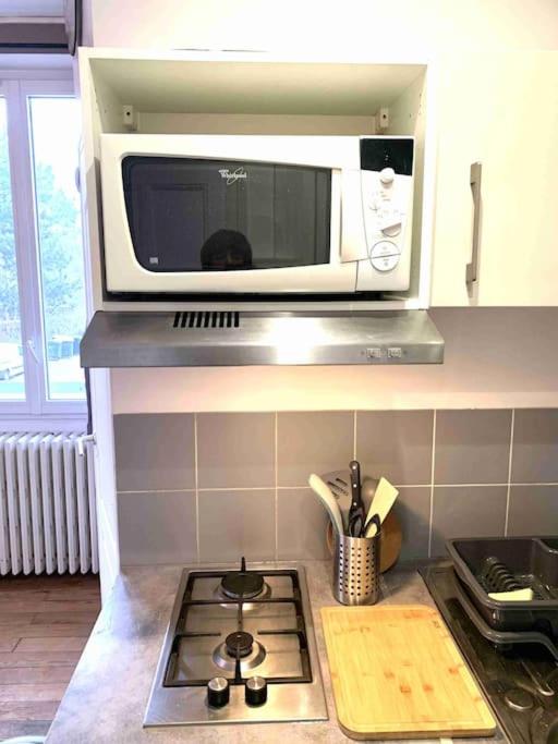 Studio CORNER - One-Bedroom Apartment - 9
