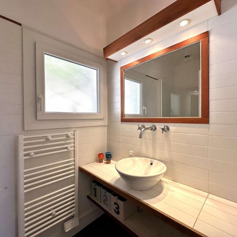 La Tancade, villa pour 8 personnes avec vue mer à 5 minutes de la plage de L'Almanarre à Hyères - Villa mit 3 Schlafzimmern - 30