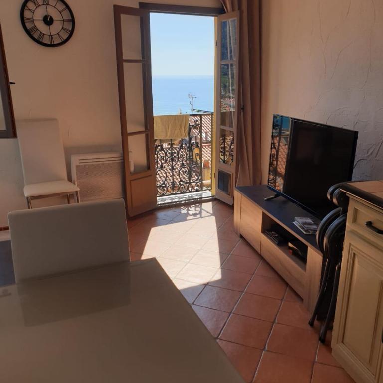 Duplex vue mer 50m de la plage des Sablettes - Appartement 1 Chambre - 4