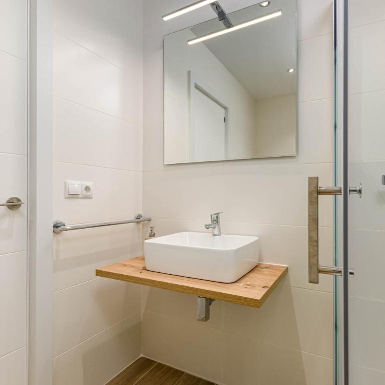 Port Apartments - Apartamento Deluxe - 56
