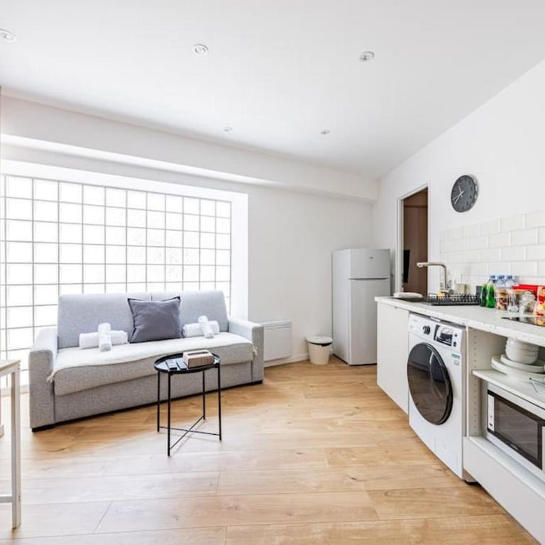Charme Parisien 6 Personnes, 2 chambres, 19ème - Appartement 2 Chambres - 8