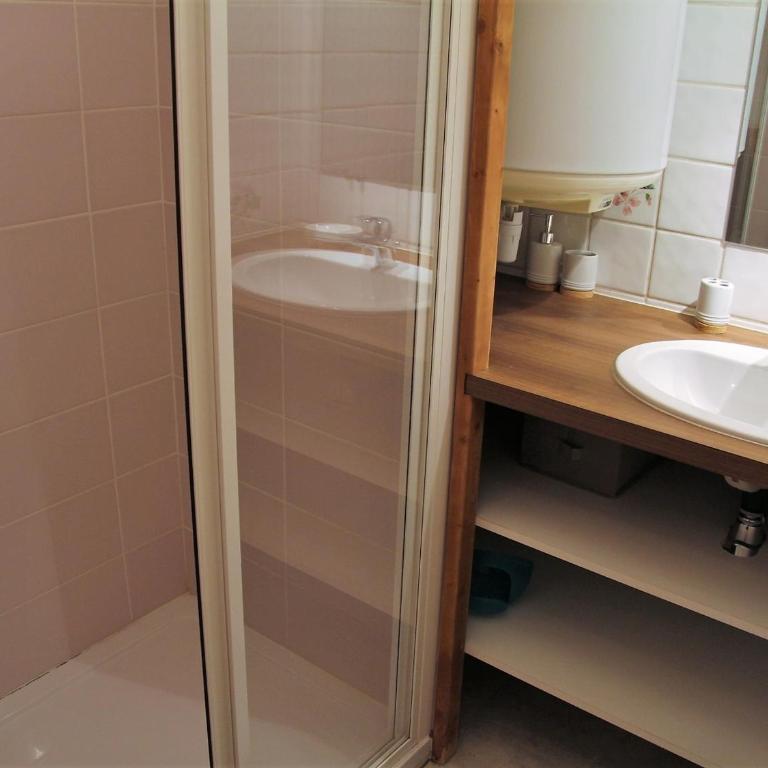 Appartement 3 pièces sud au centre du village, proche remontées, commerces et activités. - FR-1-459-36 - Apartment (6 Erwachsene) - 5