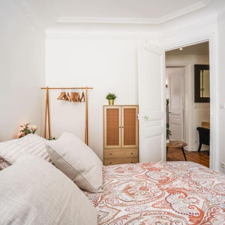 Lovely 1BR near Arc de Triomphe - Appartement - 18
