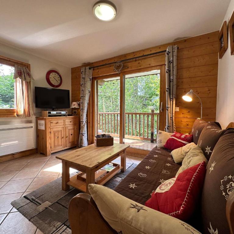 Appartement T3 cosy avec balcon au centre de Samoëns - FR-1-624-31 - Apartamento (6 adultos) - 1