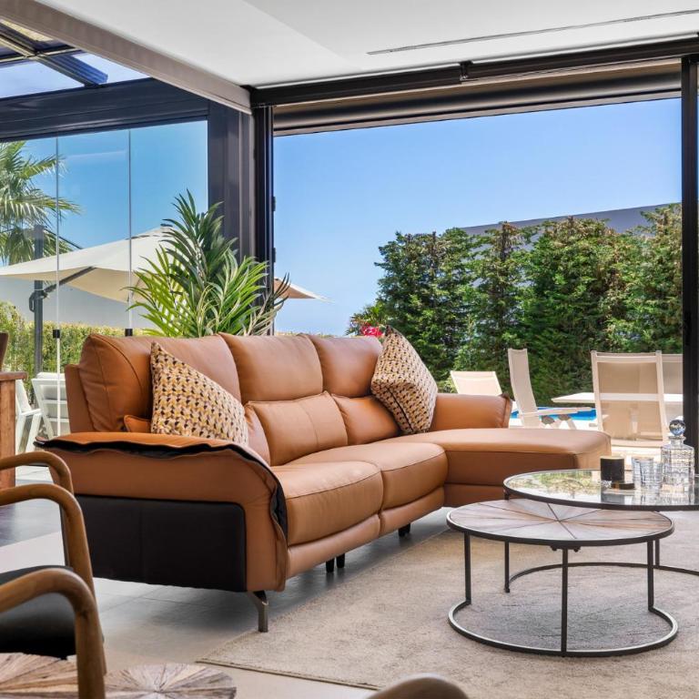 ViVi Homes - Villa Yara Pool, Sauna, Jacuzzi & Cinema - Villa con piscina privada - 25