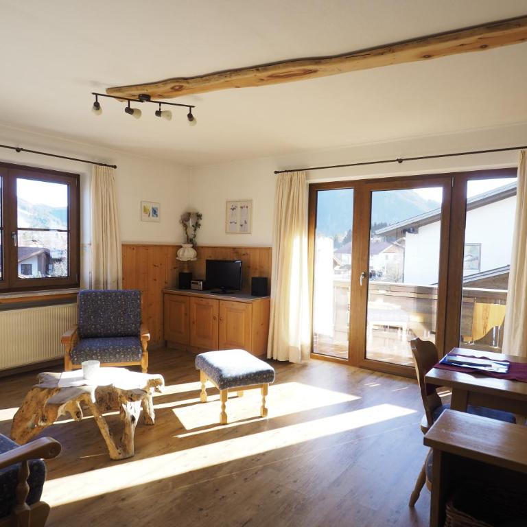 Ferienwohnungen Haus-Diane - Apartment mit 1 Schlafzimmer - 1