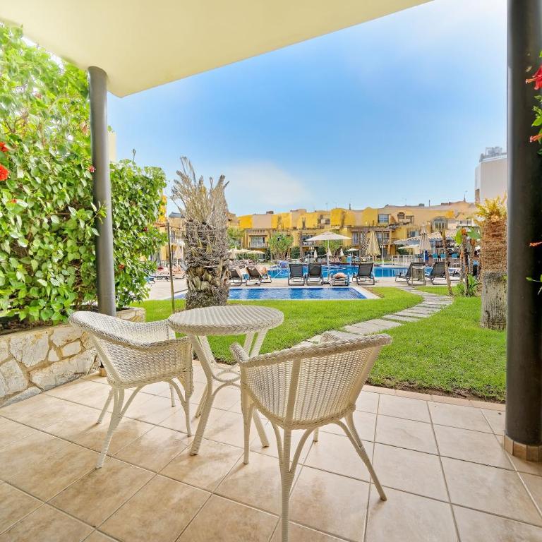 Bull Vital Suites & Spa Boutique Hotel - Only Adults - Habitación Deluxe - 1