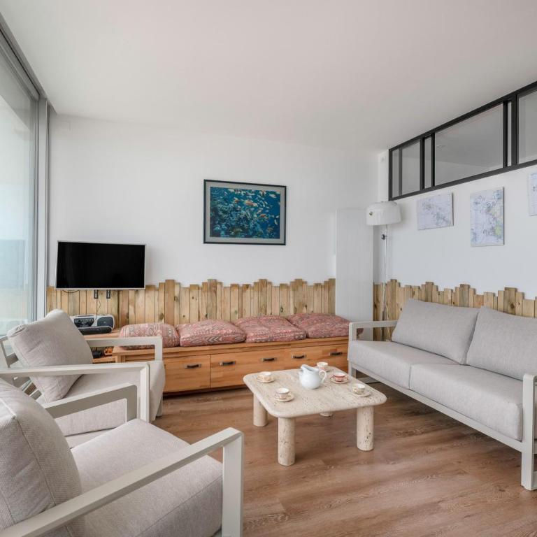 Appartement pour 6, vue mer à 40m de la plage - Apartment - 10