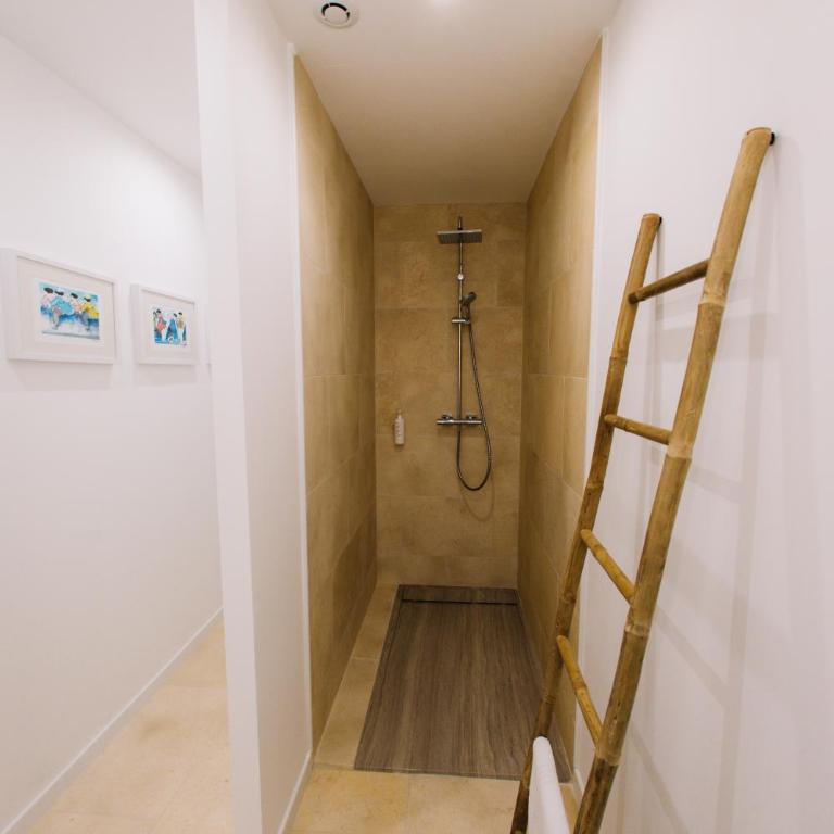 Mas des Arts & Spa - Deluxe Room - 9