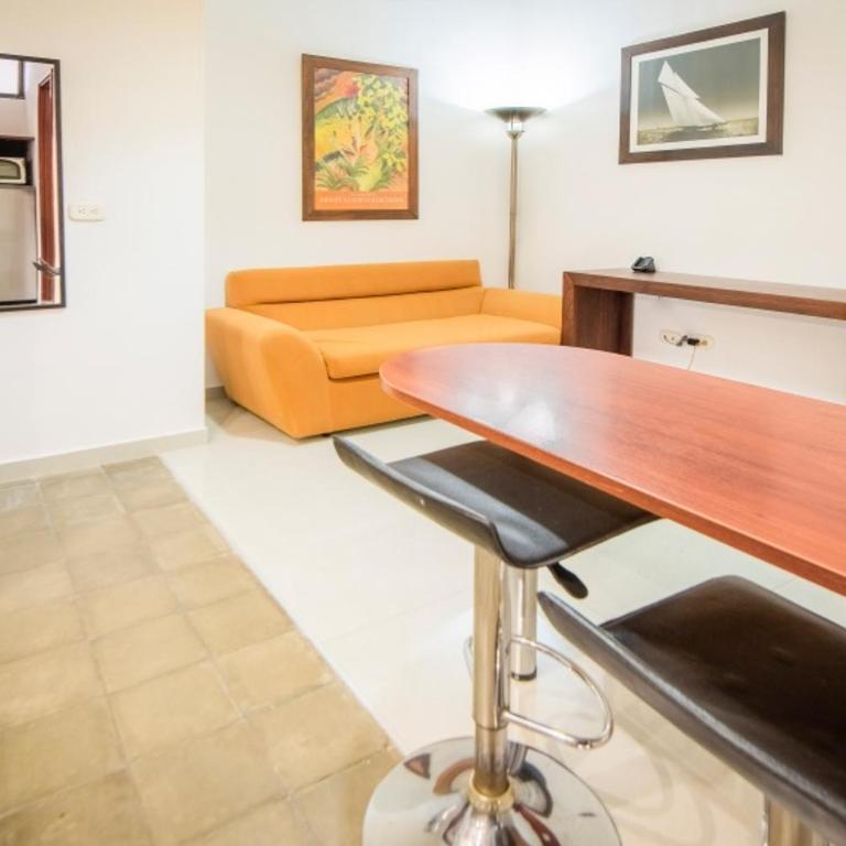 Habita Suites - Habitación Doble Económica - 1