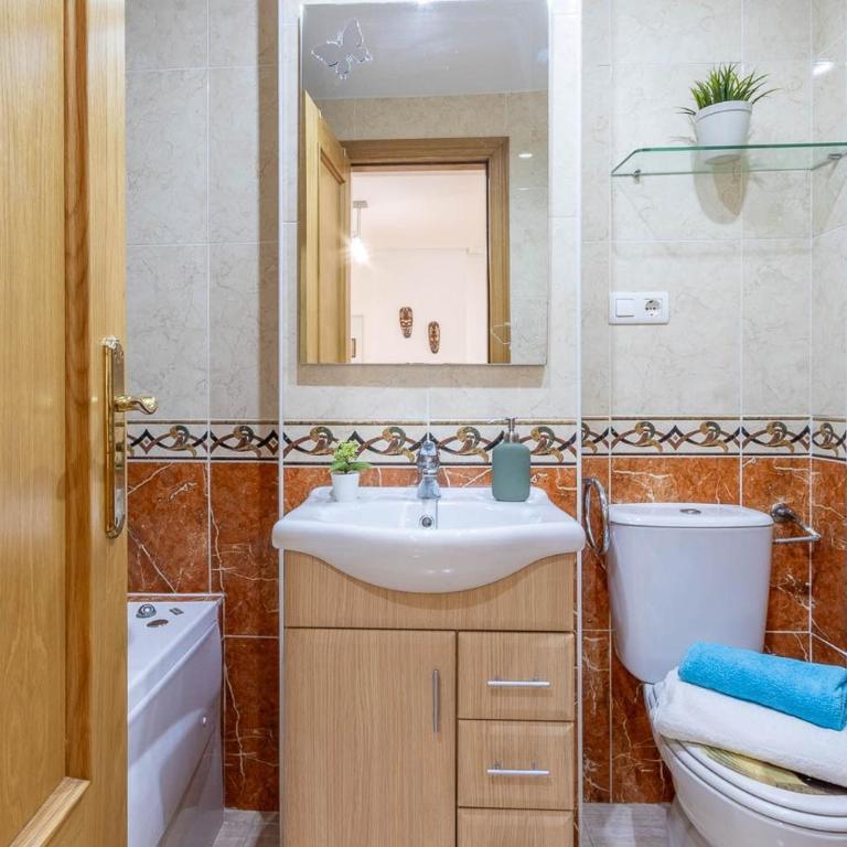 Apartamento en la playa de Oropesa con piscina - Apartamento de 2 dormitorios - 10