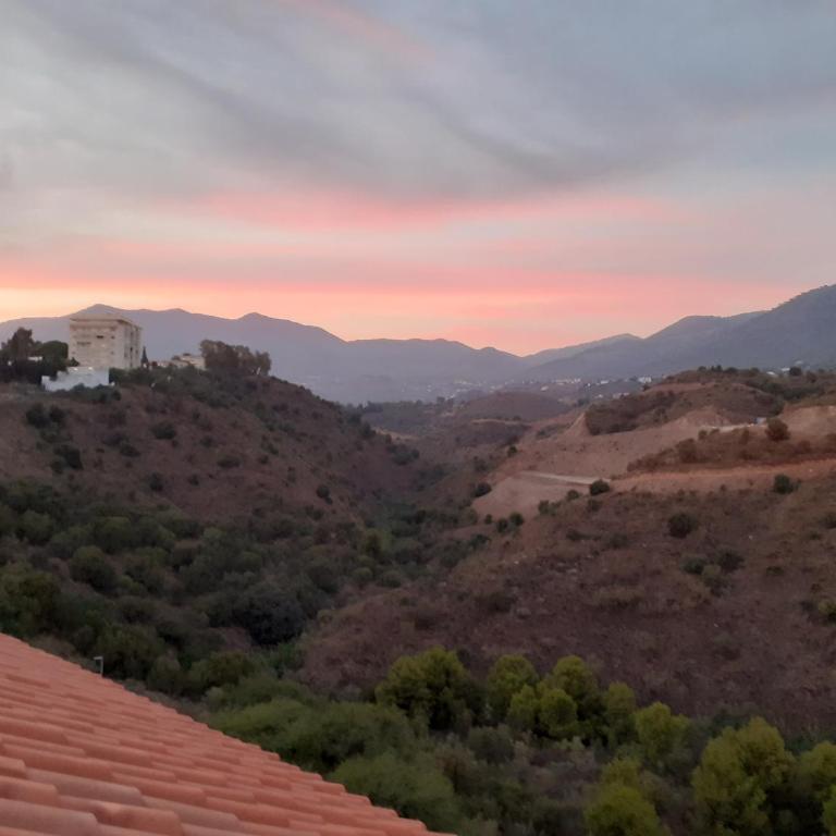 3 Bed Apartment Sleeps 5 - 2 Pools - Smart Tv - Apartamento - 16