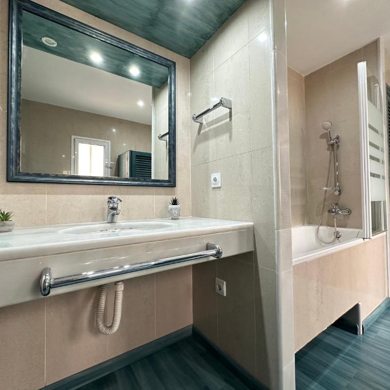 Agi Avenida Apartments - Apartamento - 12