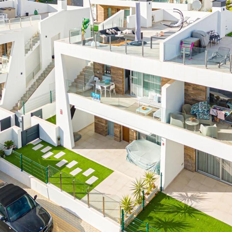 Precioso y luminoso apartamento en Benidorm - Appartamento con 2 Camere da Letto, Terrazza e Vista Mare - 1