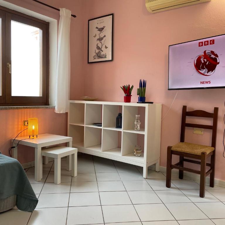 Casa Arborea - Appartamento con 4 Camere da Letto e Balcone - 28
