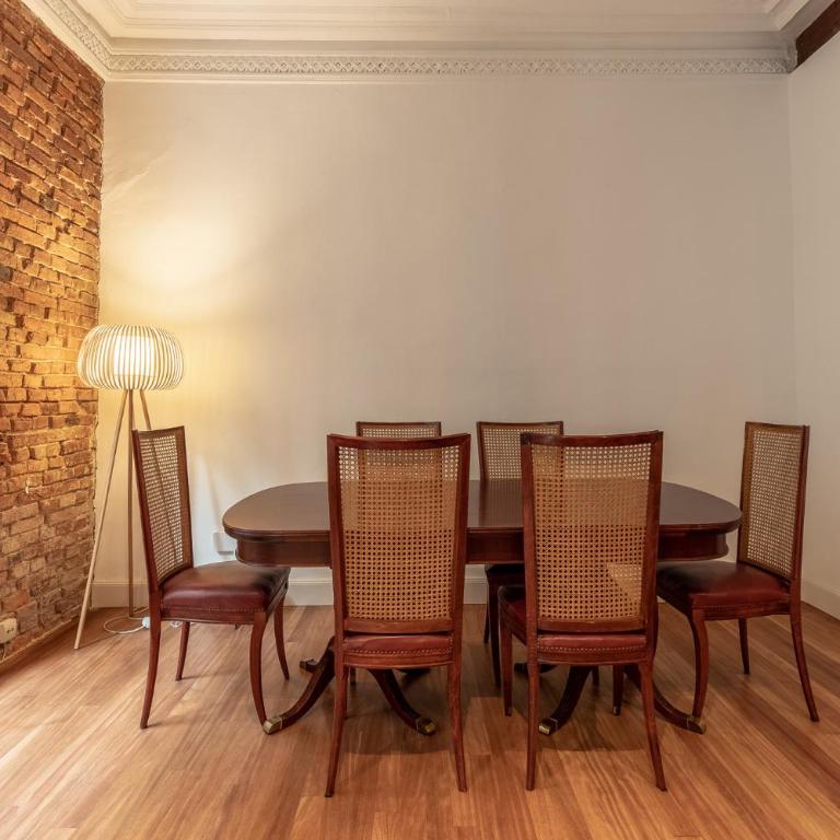 Encantador apartamento en el casco antiguo de Bilbao - Two-Bedroom Apartment - 5