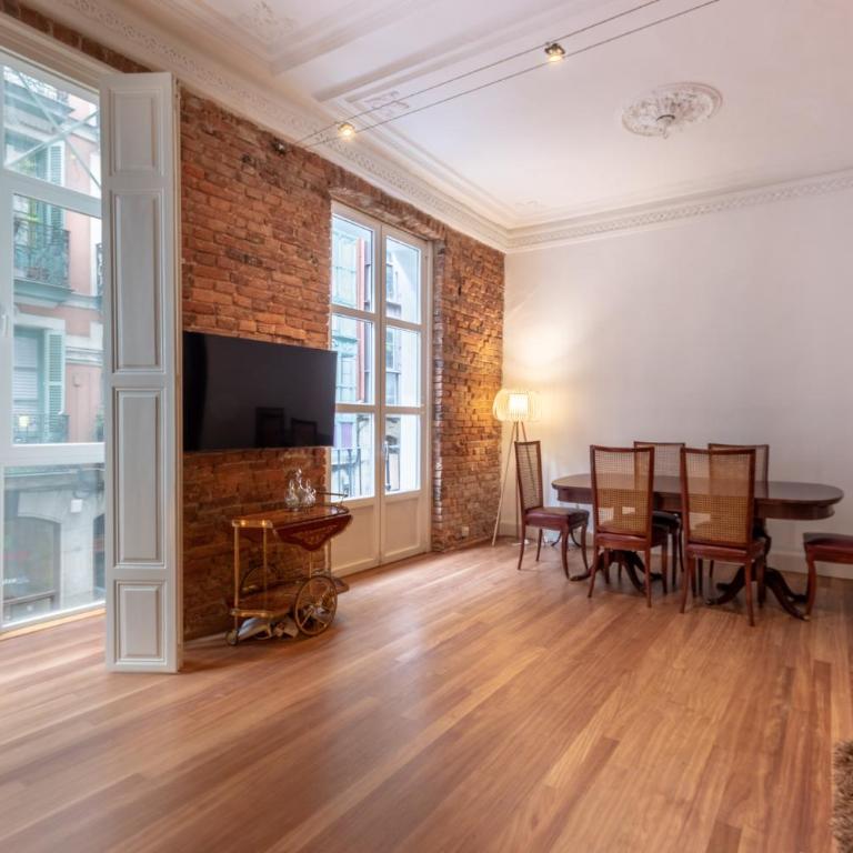 Encantador apartamento en el casco antiguo de Bilbao - Two-Bedroom Apartment - 18