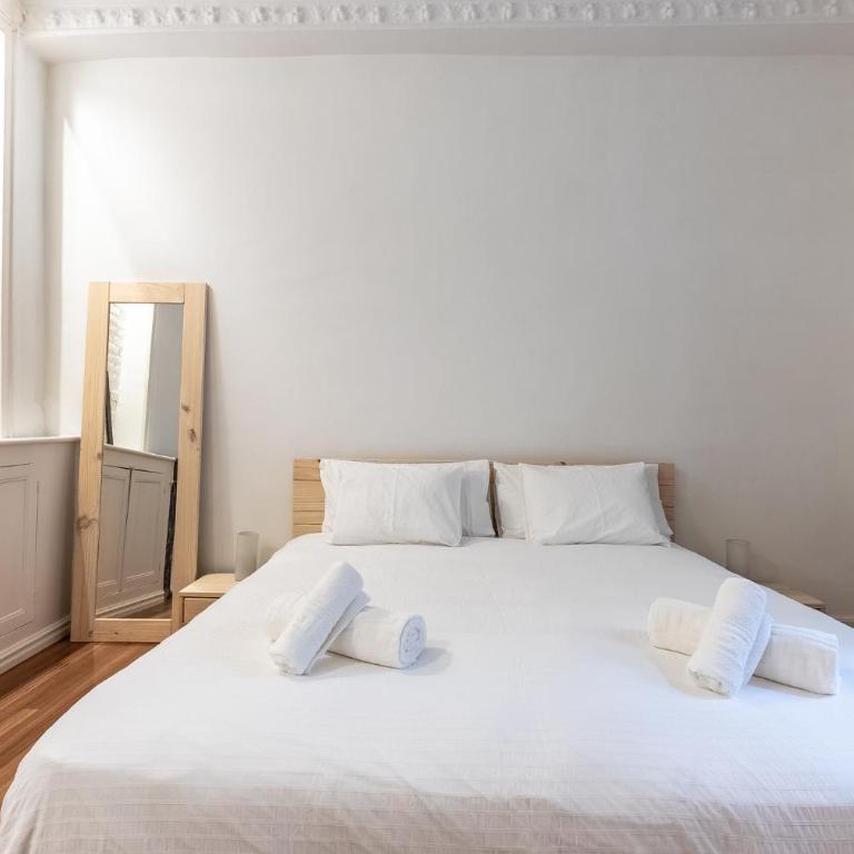 Encantador apartamento en el casco antiguo de Bilbao - Two-Bedroom Apartment - 24