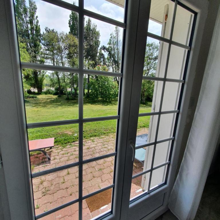 Logement entier avec grand jardin et parking WIFI 6 et Fibre - Apartment mit 2 Schlafzimmern - 34