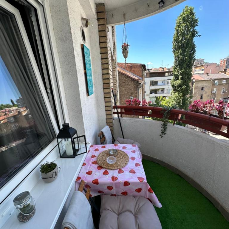 Aurelio Centar Apartment with Balcony and Free parking - One-Bedroom Apartment - 5