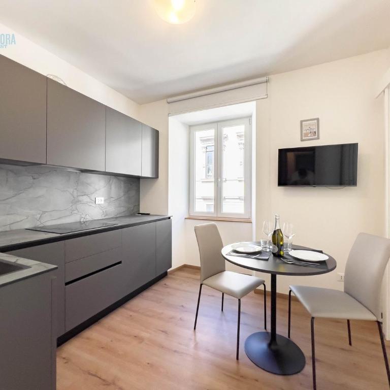 Palazzo Saba Tirabora Short Rent - Monolocale - 9